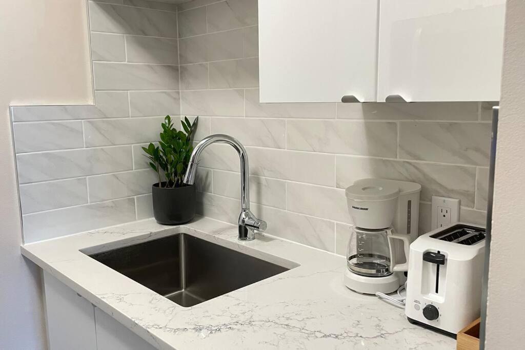 Unit #303 Mountain View 1Br In Canmore Downtown Exteriér fotografie